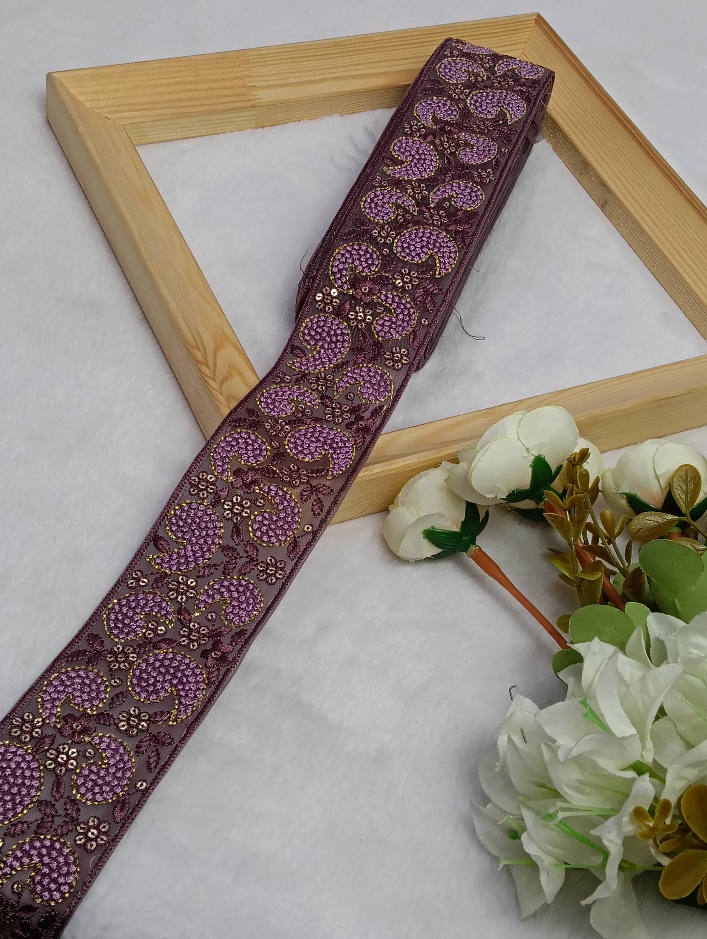 Embroidery Lace Jari Border