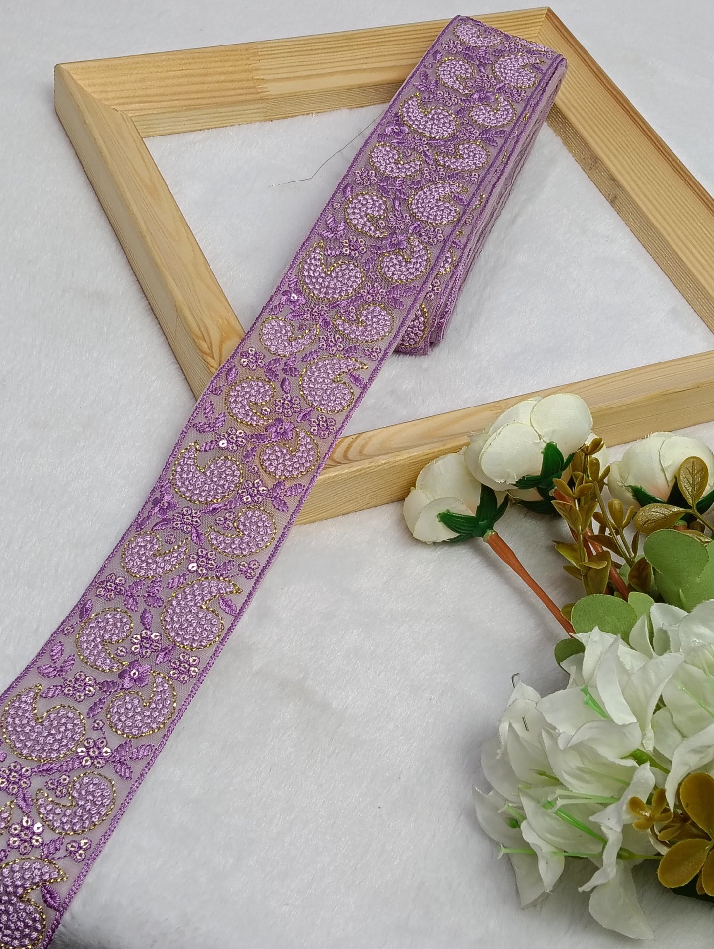 Embroidery Lace Jari Border
