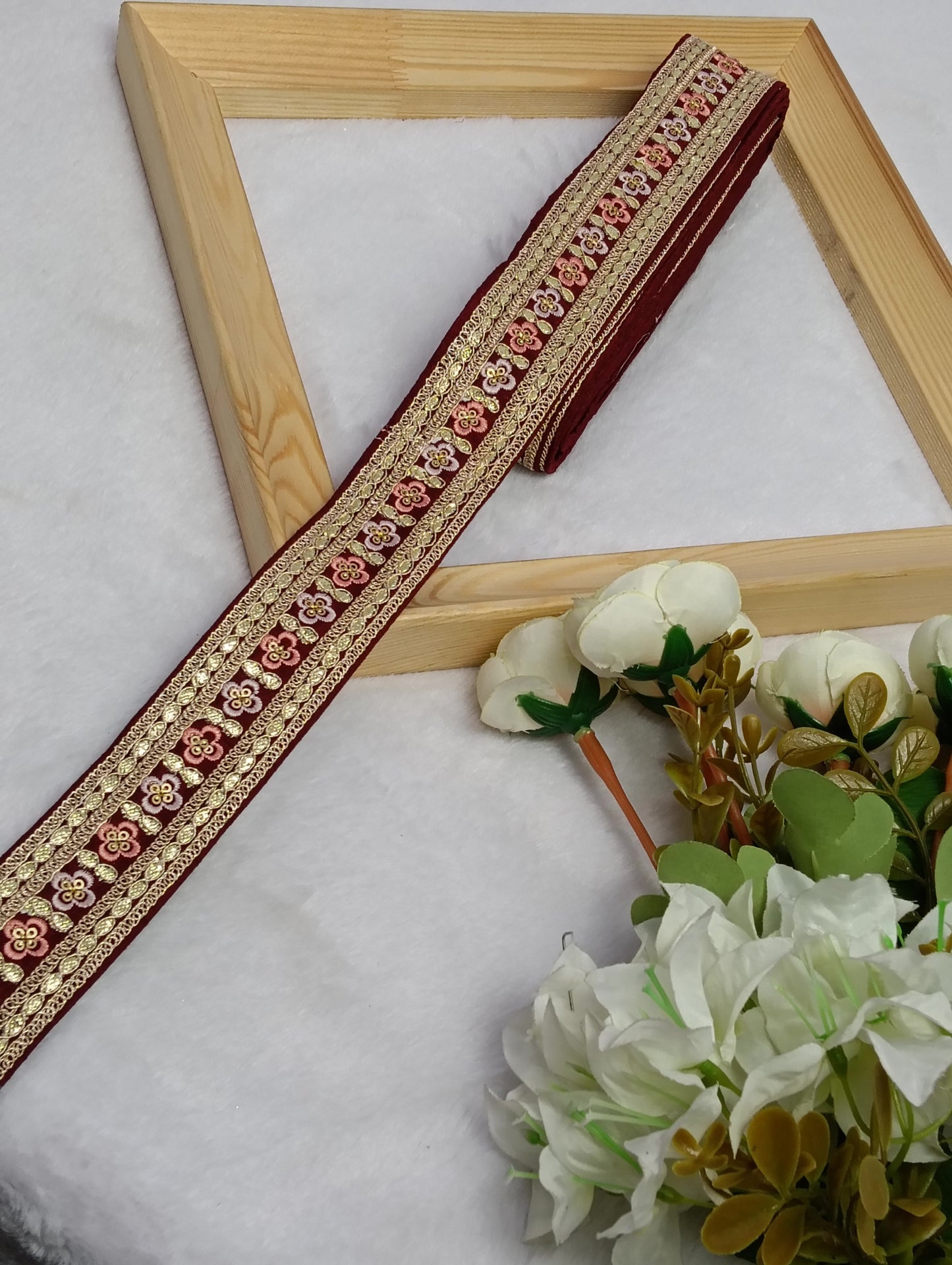 Embroidery Lace Jari Border