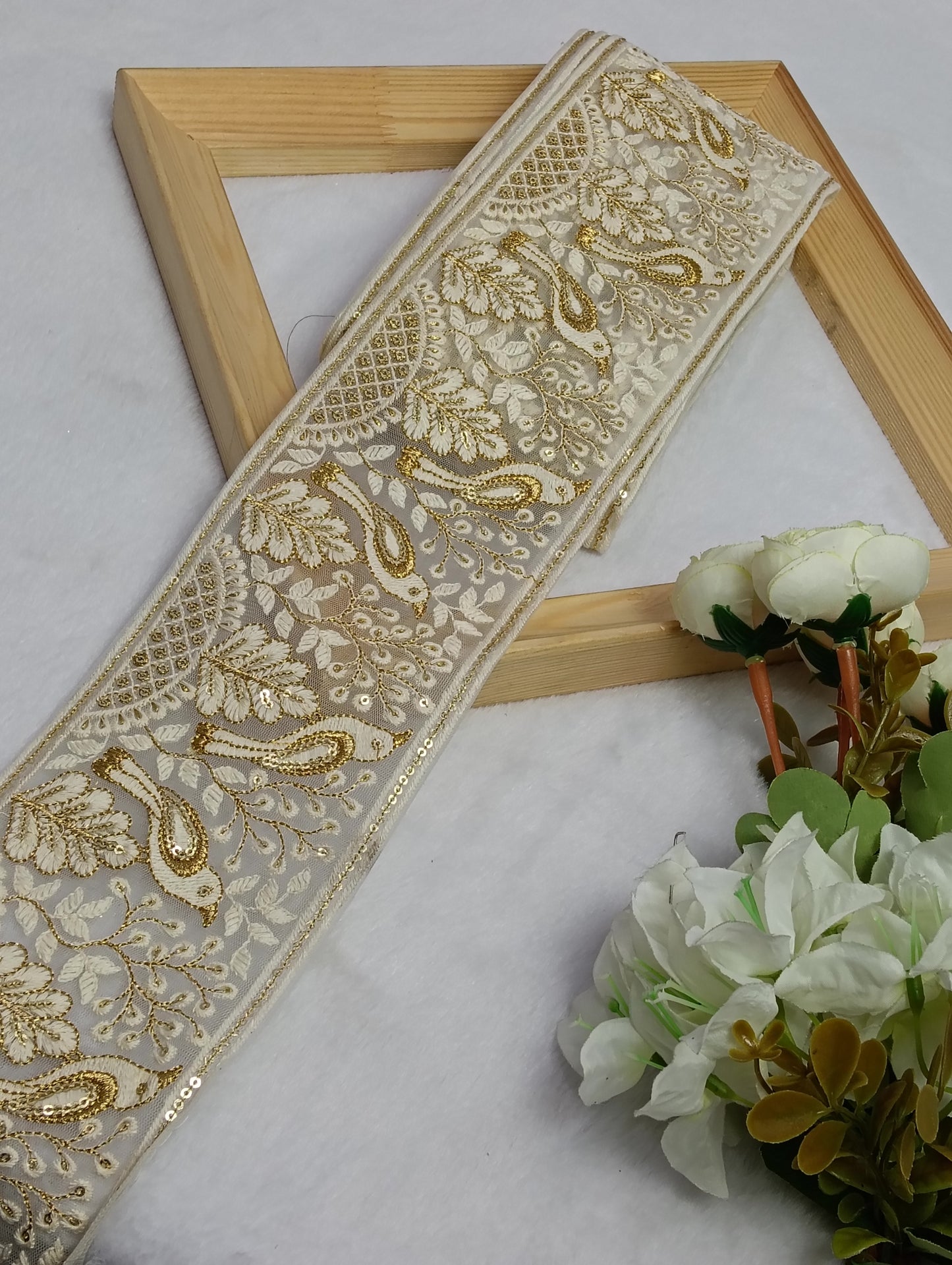 Embroidery Lace Jari Border