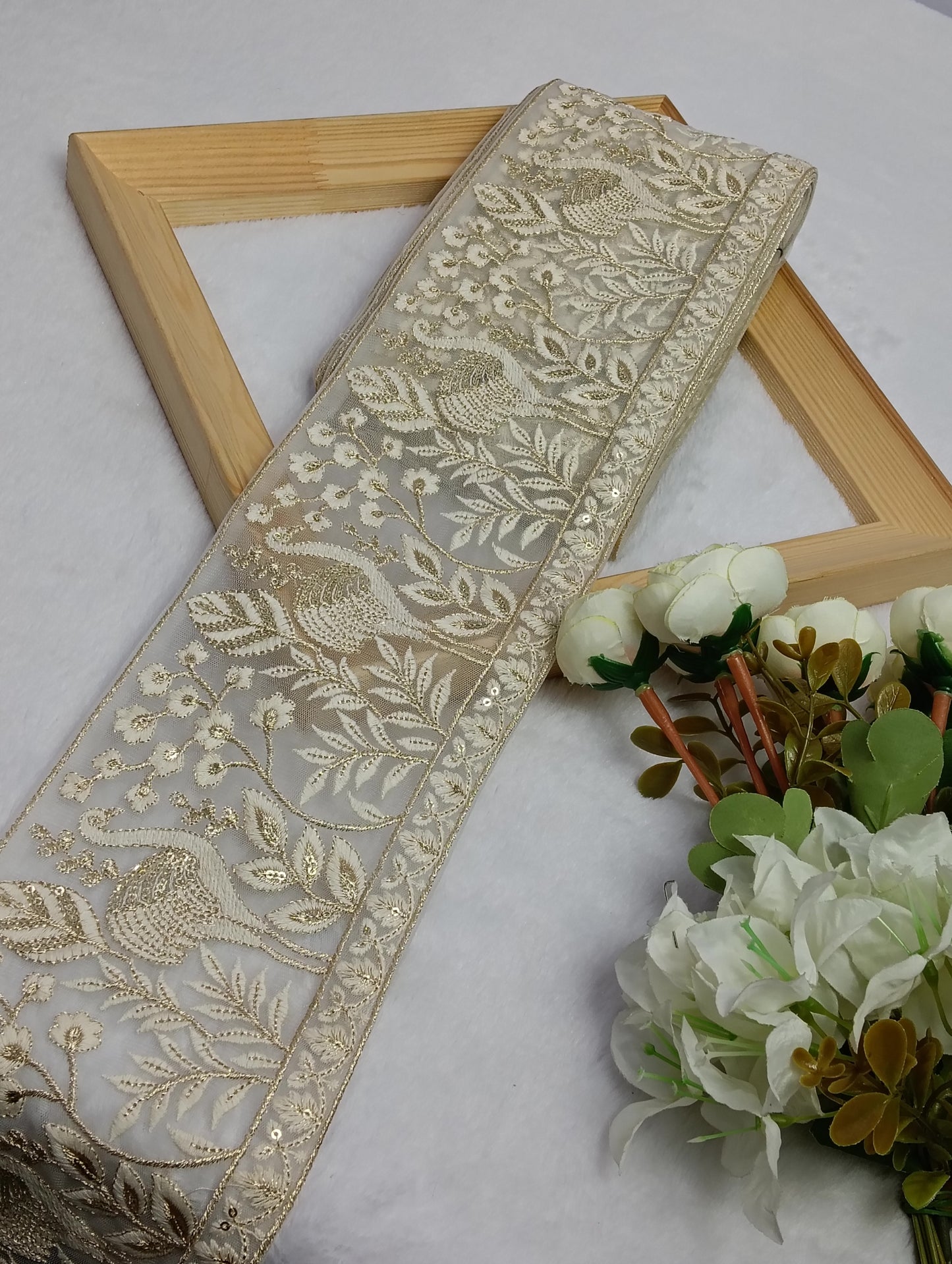 Embroidery Lace Jari Border