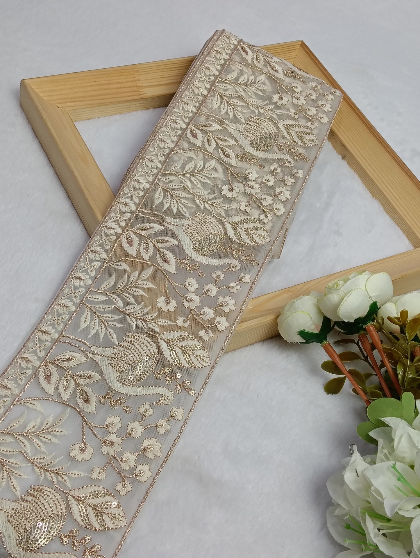 Embroidery Lace Jari Border