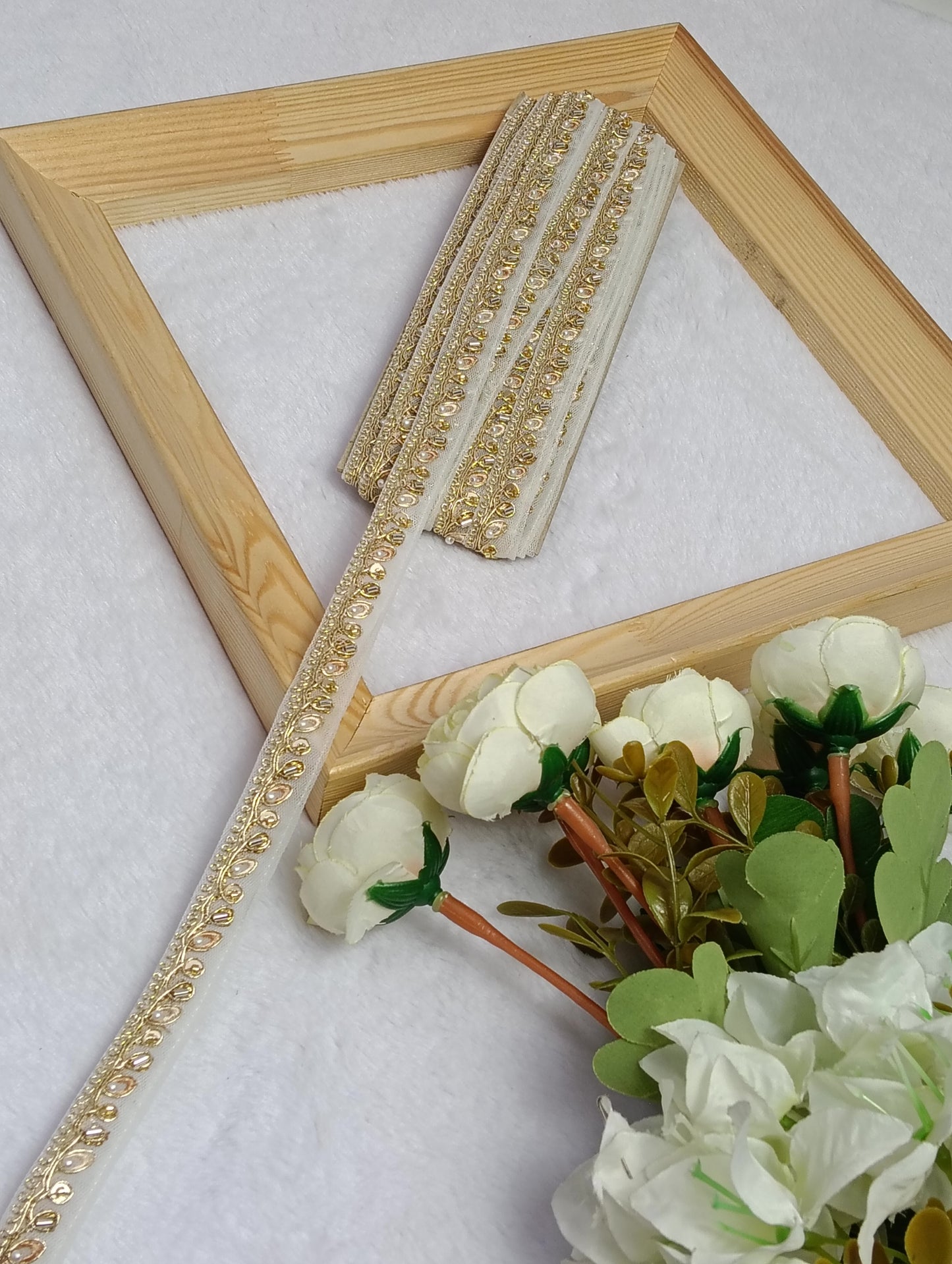 Embroidery Lace Jari Border