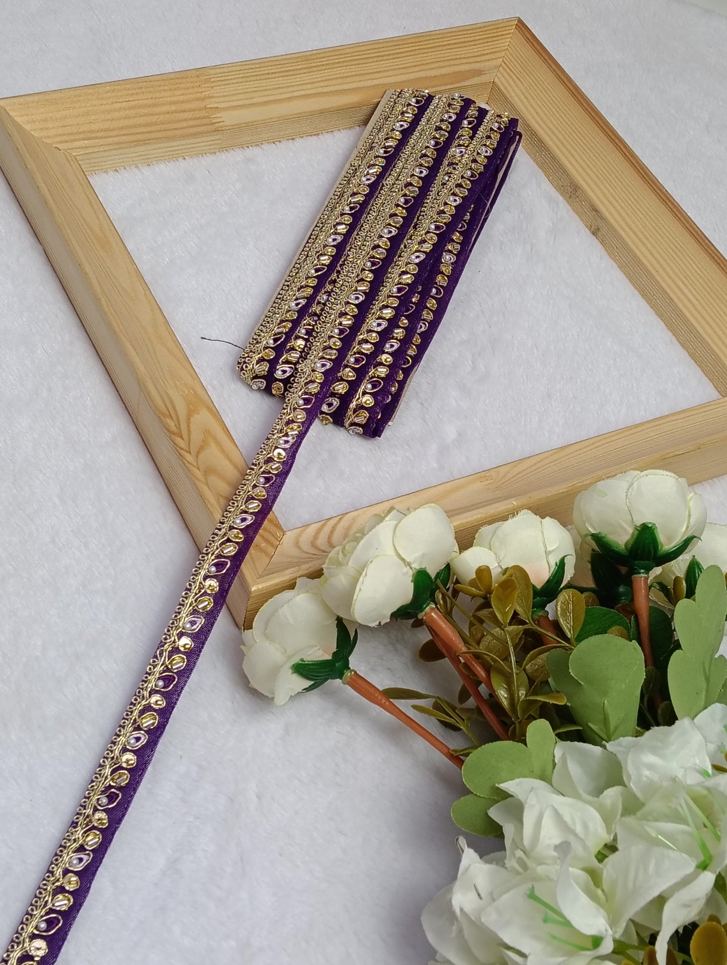 Embroidery Lace Jari Border
