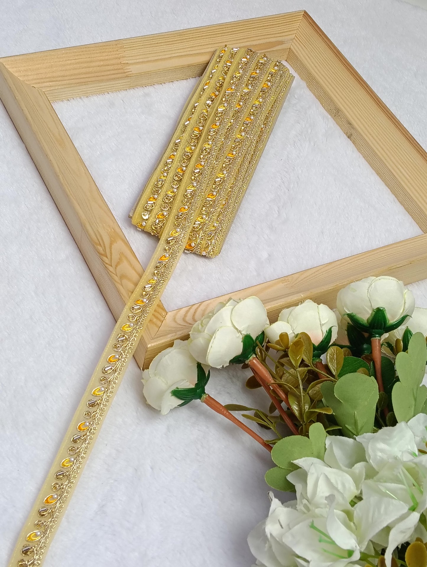 Embroidery Lace Jari Border