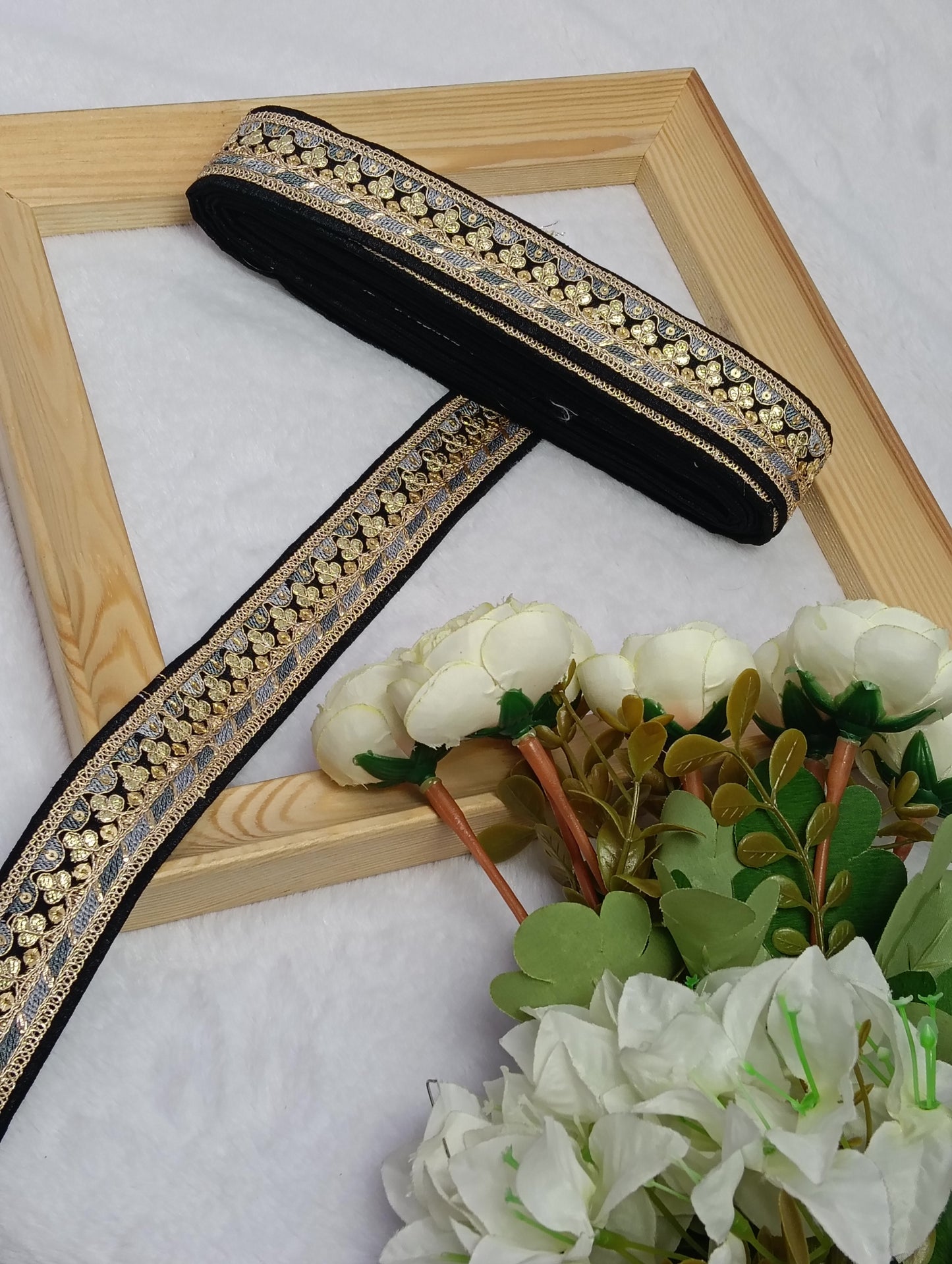 Embroidery Lace Jari Border (Copy) (Copy) (Copy) (Copy)