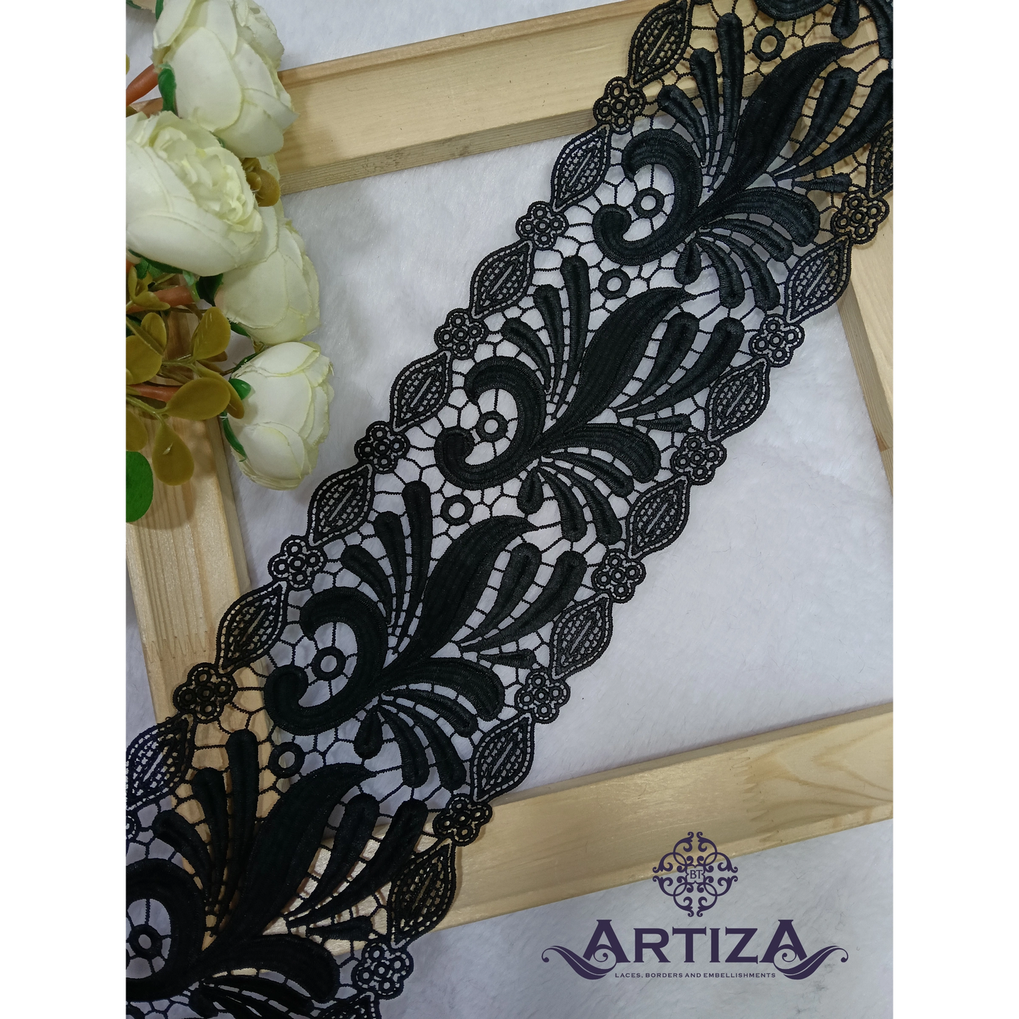 Pure Crochet Lace — Everyday Boutique Casual Styling  CR4182