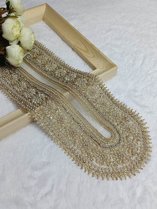 Embroidered Neck Patch Design NE1066 - Artiza Lace