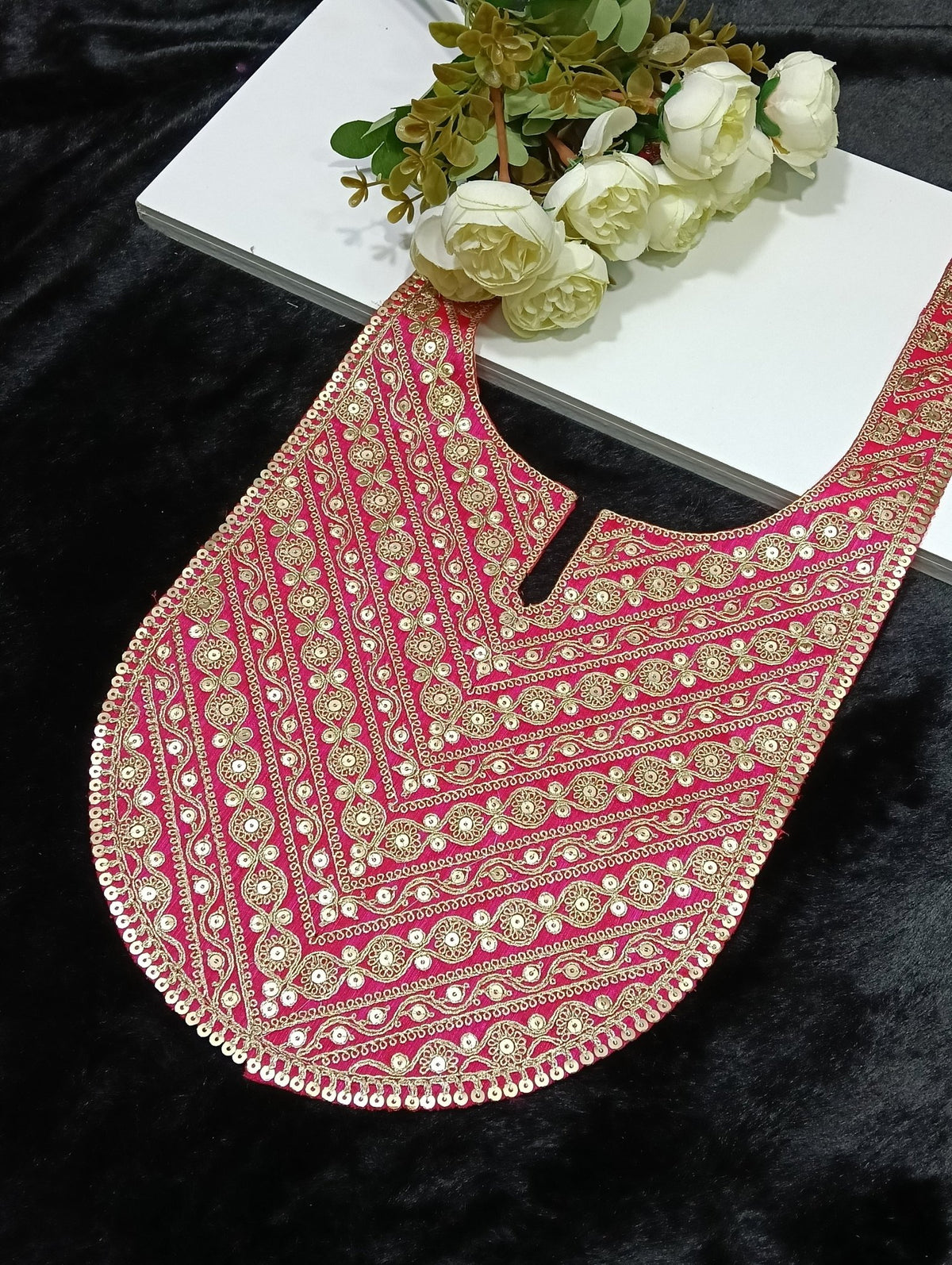 Embroidered Neck Patch Design NE130 - Artiza Lace