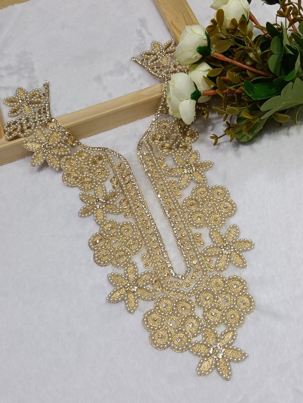 Embroidered Neck Patch Design NE1302 - Artiza Lace