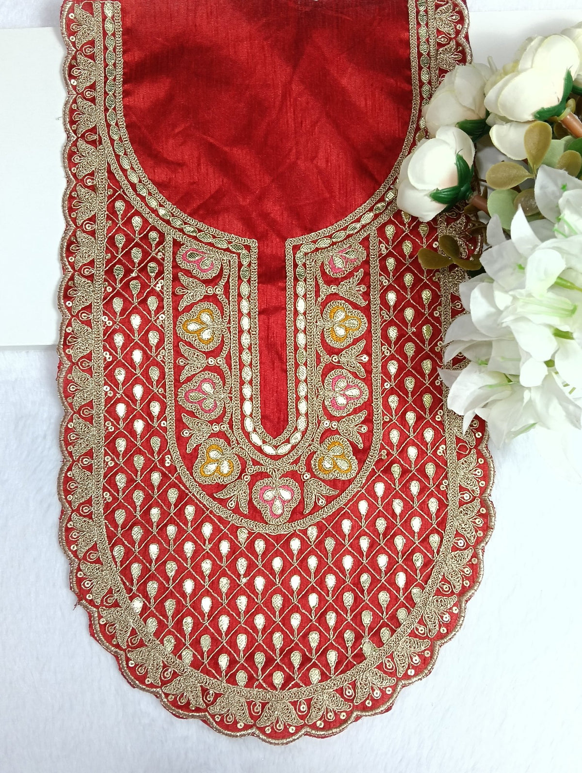 Embroidered Neck Patch Design NE1308 - Artiza Lace