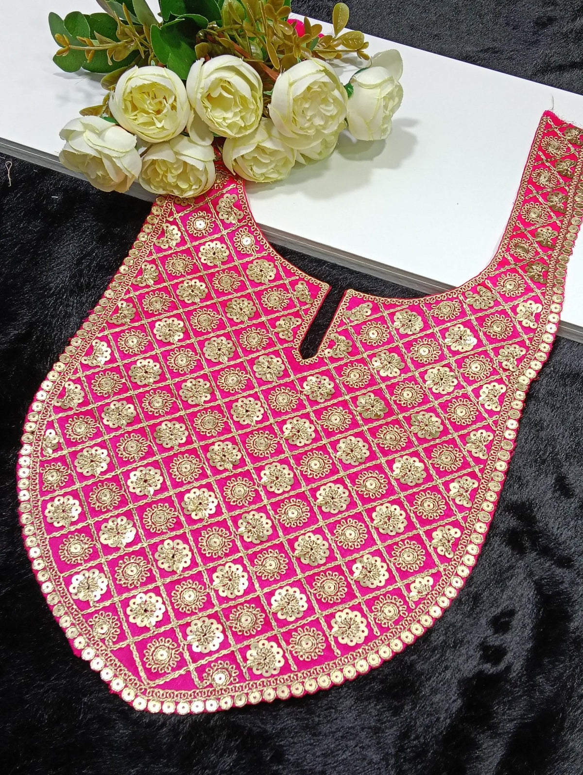 Embroidered Neck Patch Design NE131 - Artiza Lace