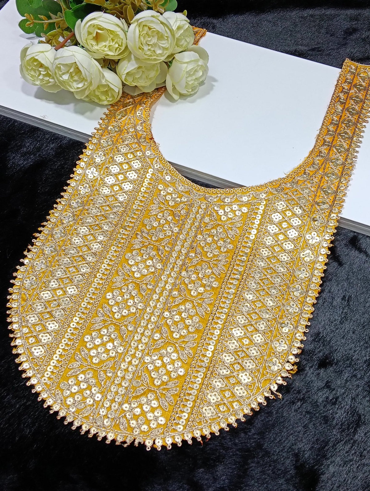 Embroidered Neck Patch Design NE132 - Artiza Lace
