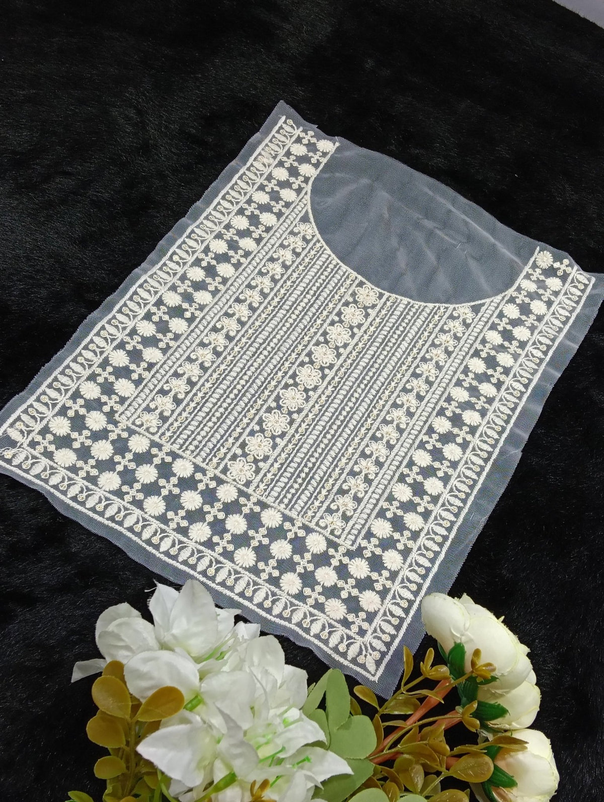 Embroidered Neck Patch Design NE261 - Artiza Lace