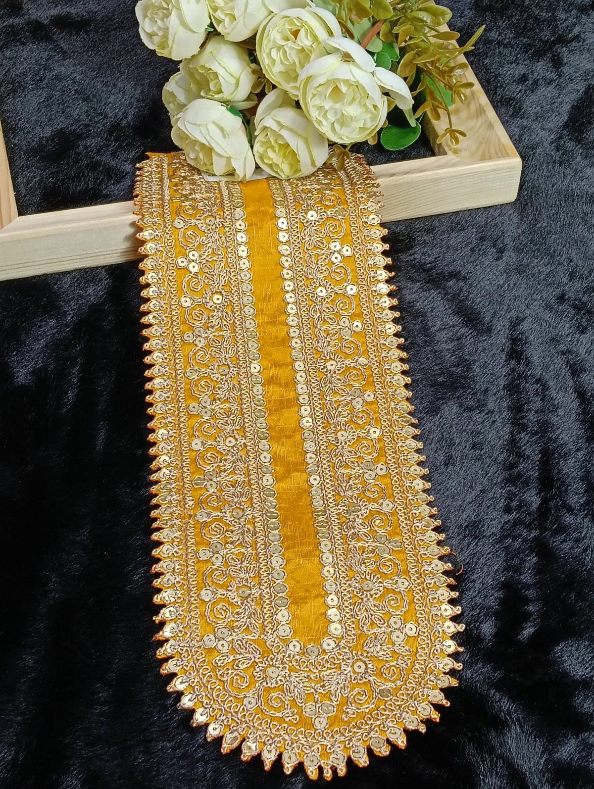 Embroidered Neck Patch Design NE333 - Artiza Lace