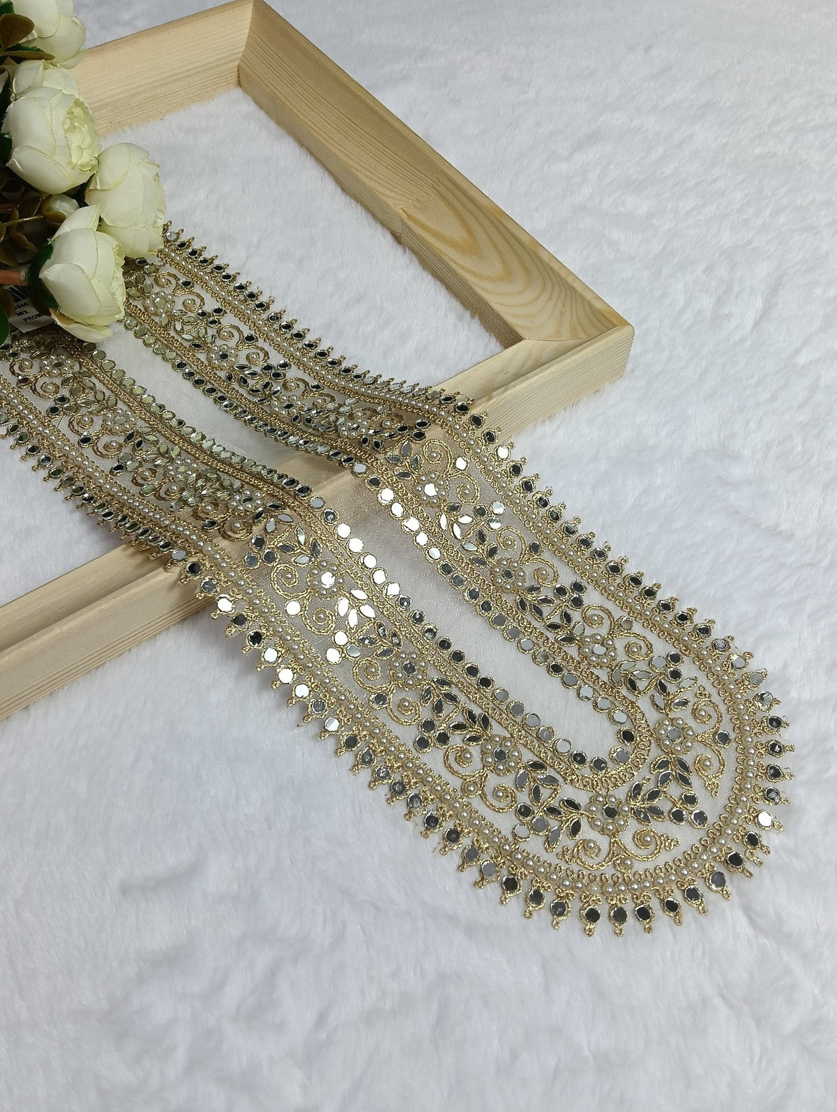 Embroidered Neck Patch Design NE344 - Artiza Lace