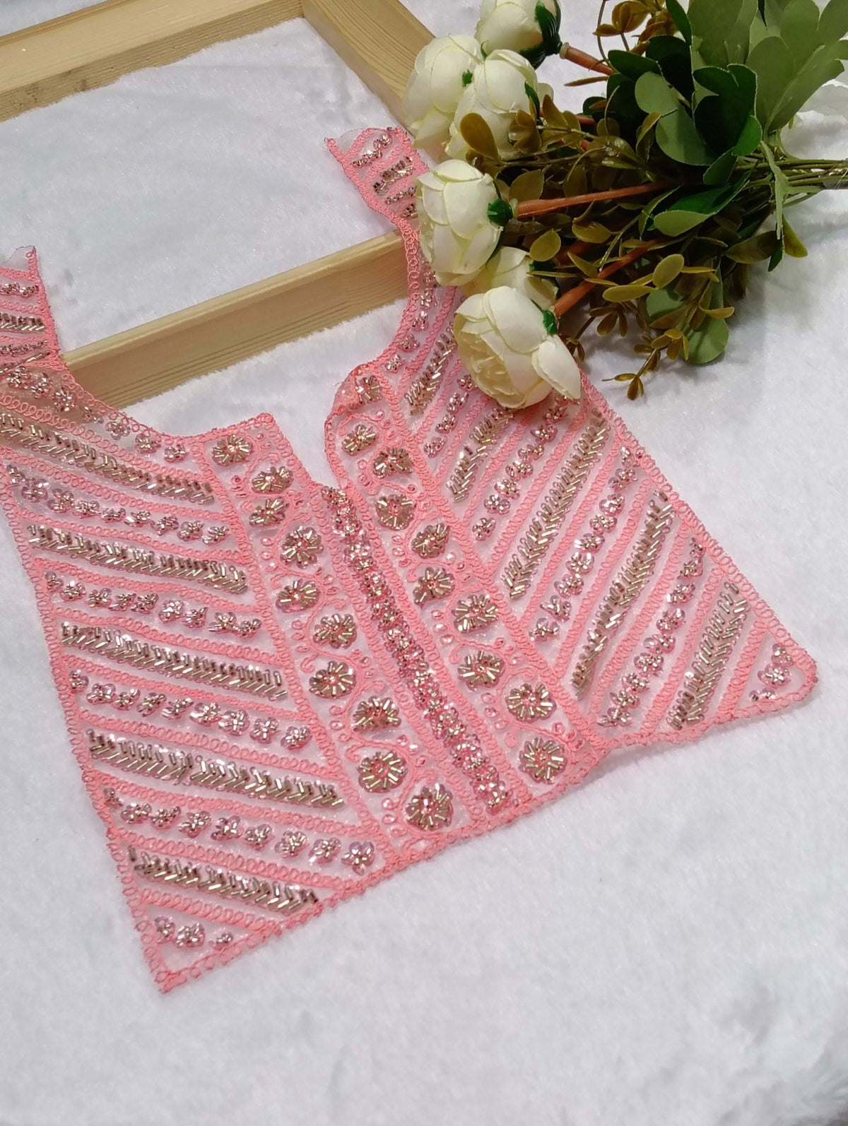 Embroidered Neck Patch Design NE543 - Artiza Lace