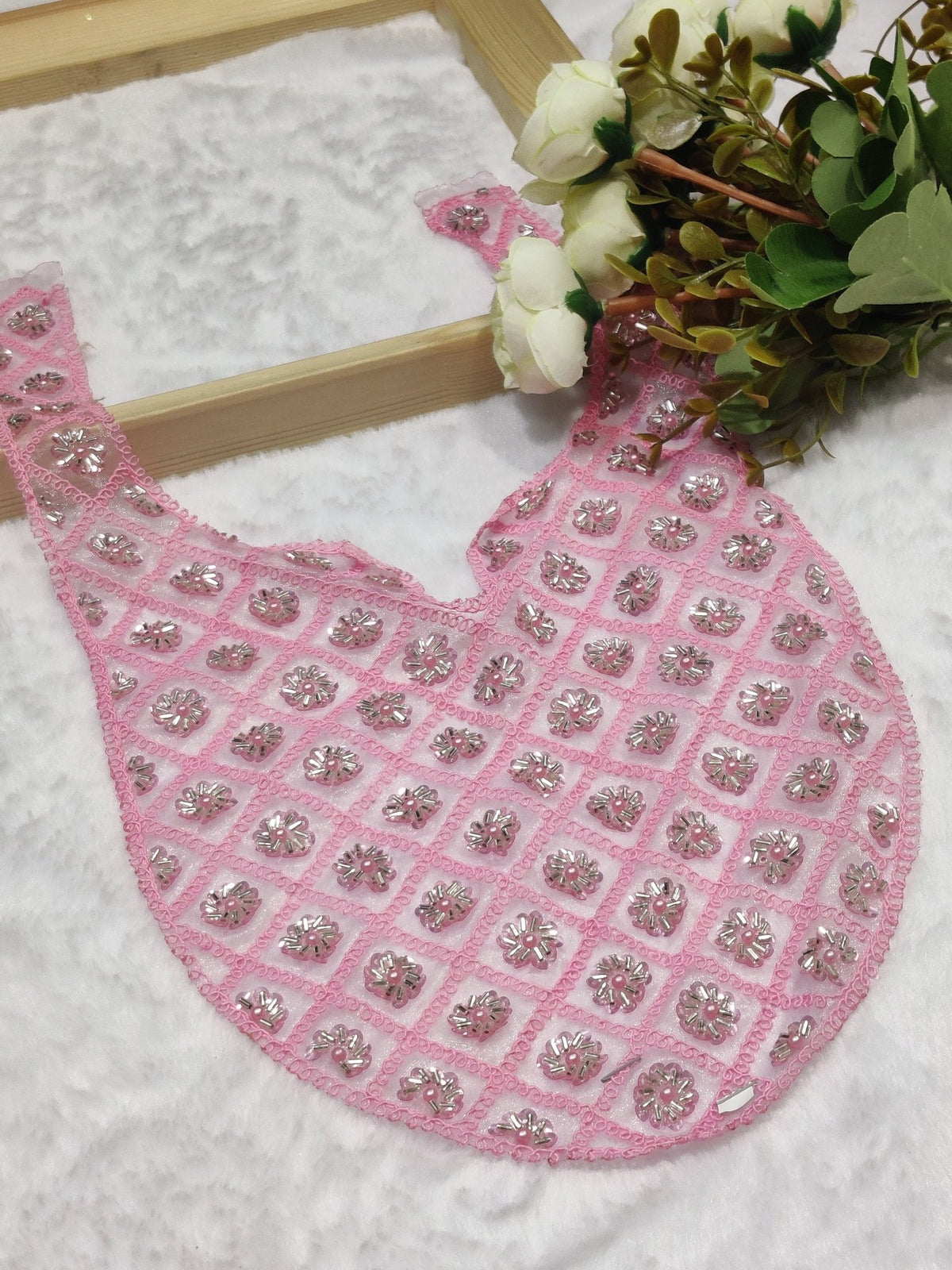 Embroidered Neck Patch Design NE545 - Artiza Lace