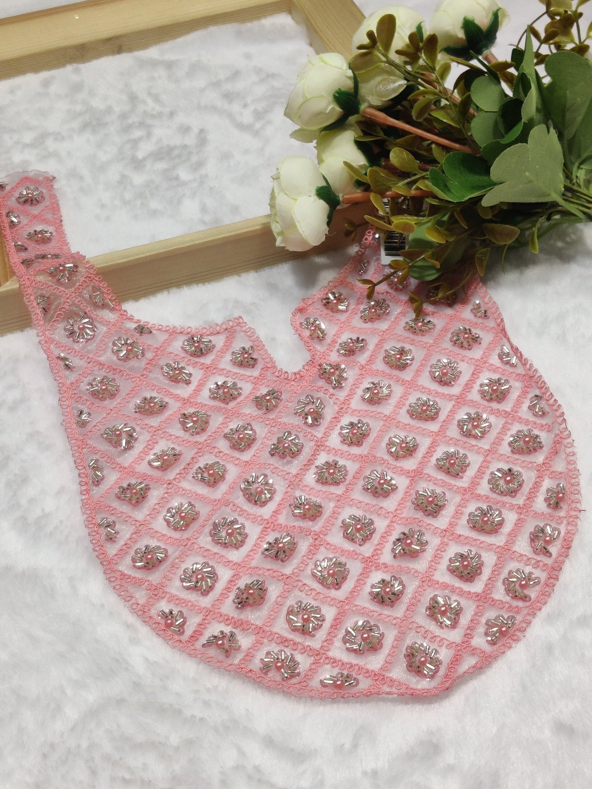 Embroidered Neck Patch Design NE545 - Artiza Lace