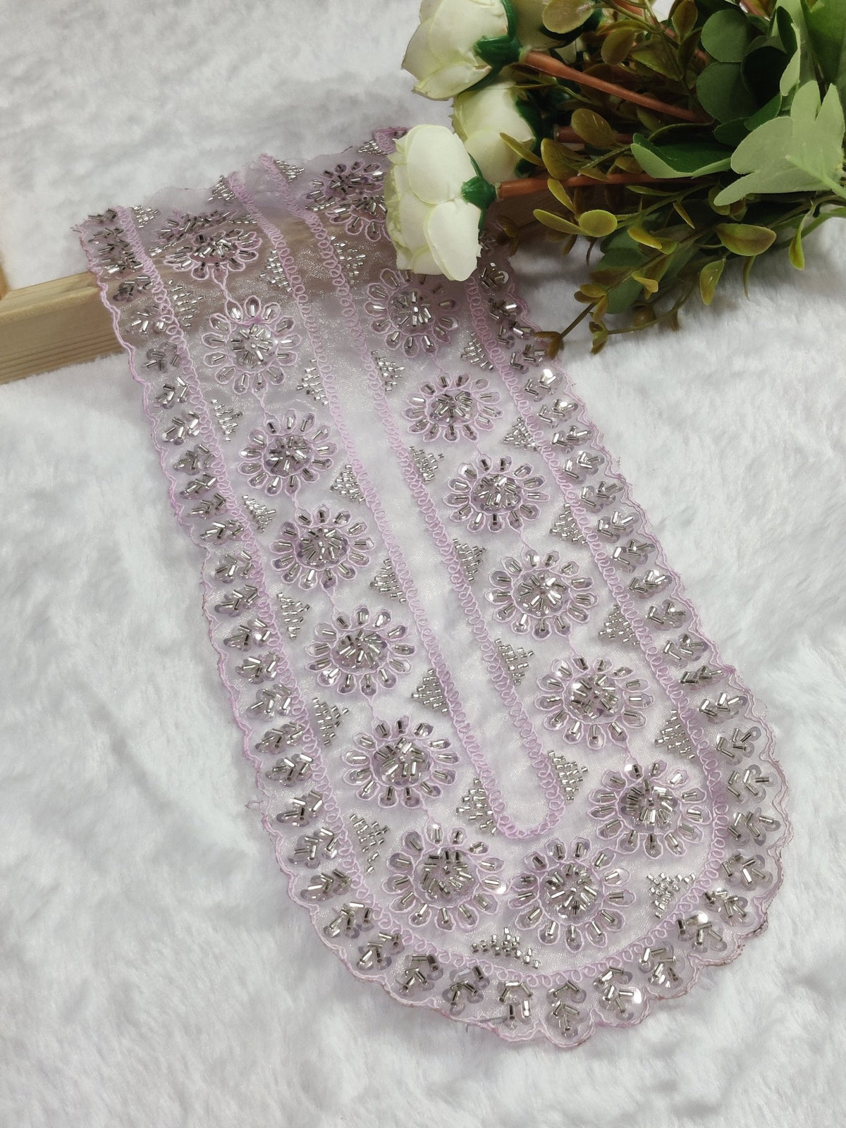 Embroidered Neck Patch Design NE565 - Artiza Lace