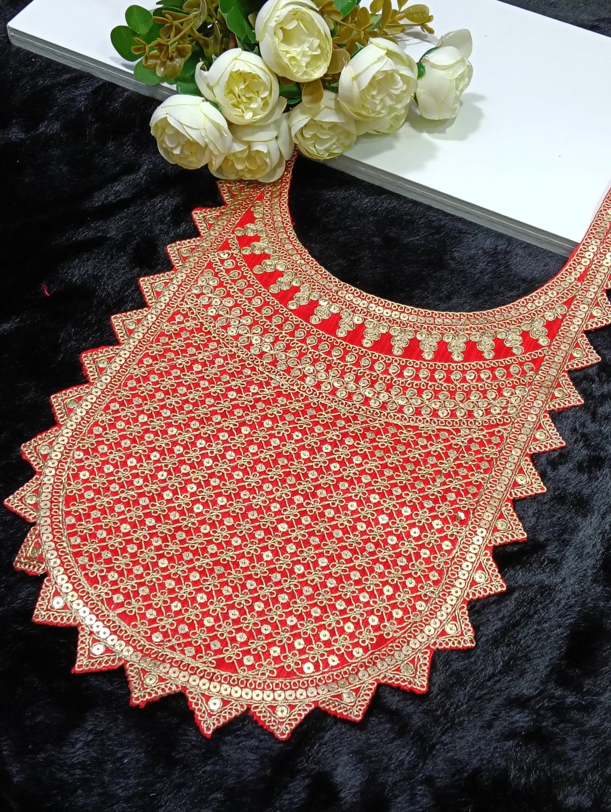 Embroidered Neck Patch Design NE785 - Artiza Lace