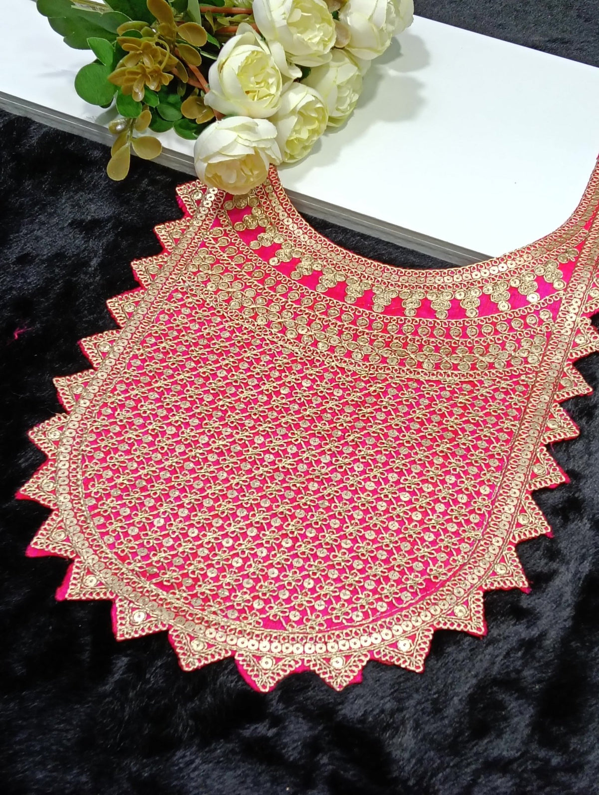 Embroidered Neck Patch Design NE785 - Artiza Lace