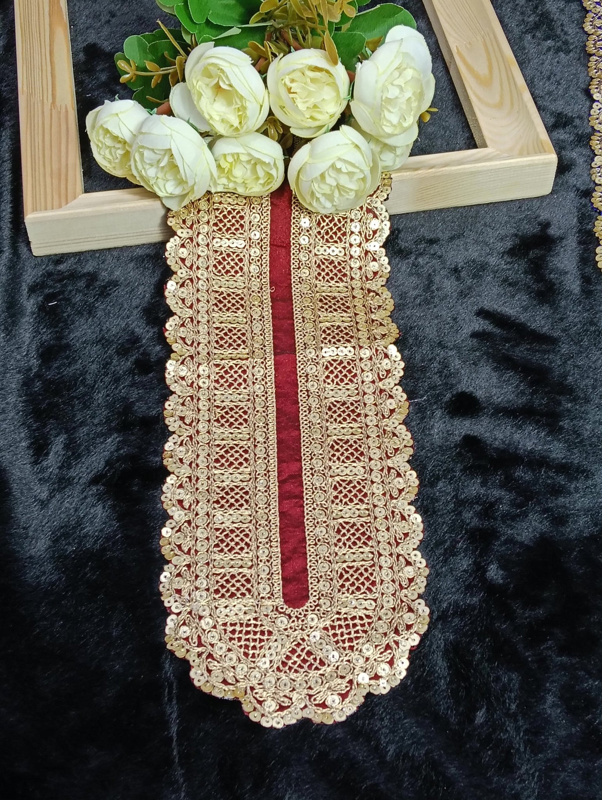 Embroidered Neck Patch Design NE809 - Artiza Lace