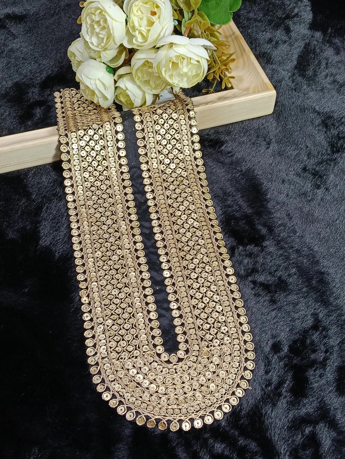 Embroidered Neck Patch Design NE815 - Artiza Lace