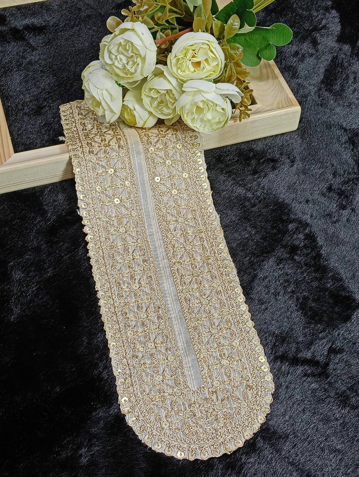Embroidered Neck Patch Design NE824 - Artiza Lace