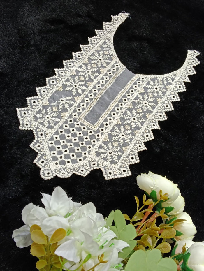 Embroidered Neck Patch Design NE883 - Artiza Lace
