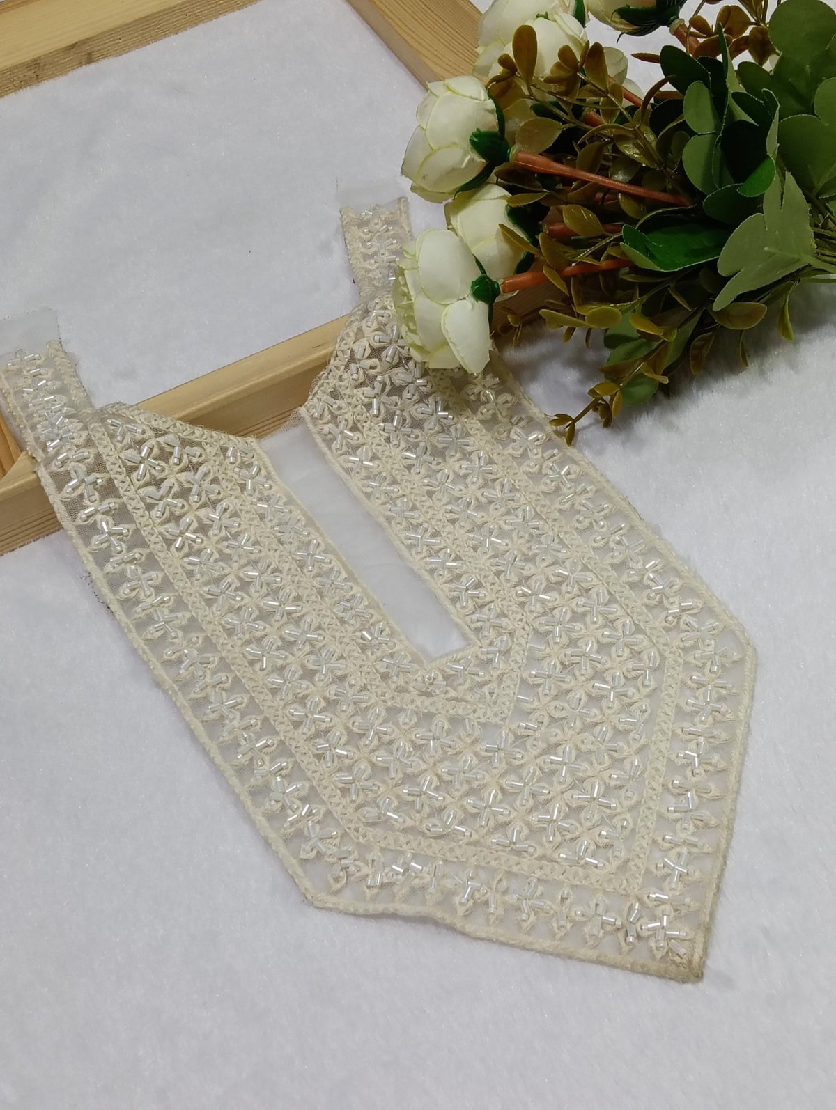 Embroidered Neck Patch Design NE990 - Artiza Lace