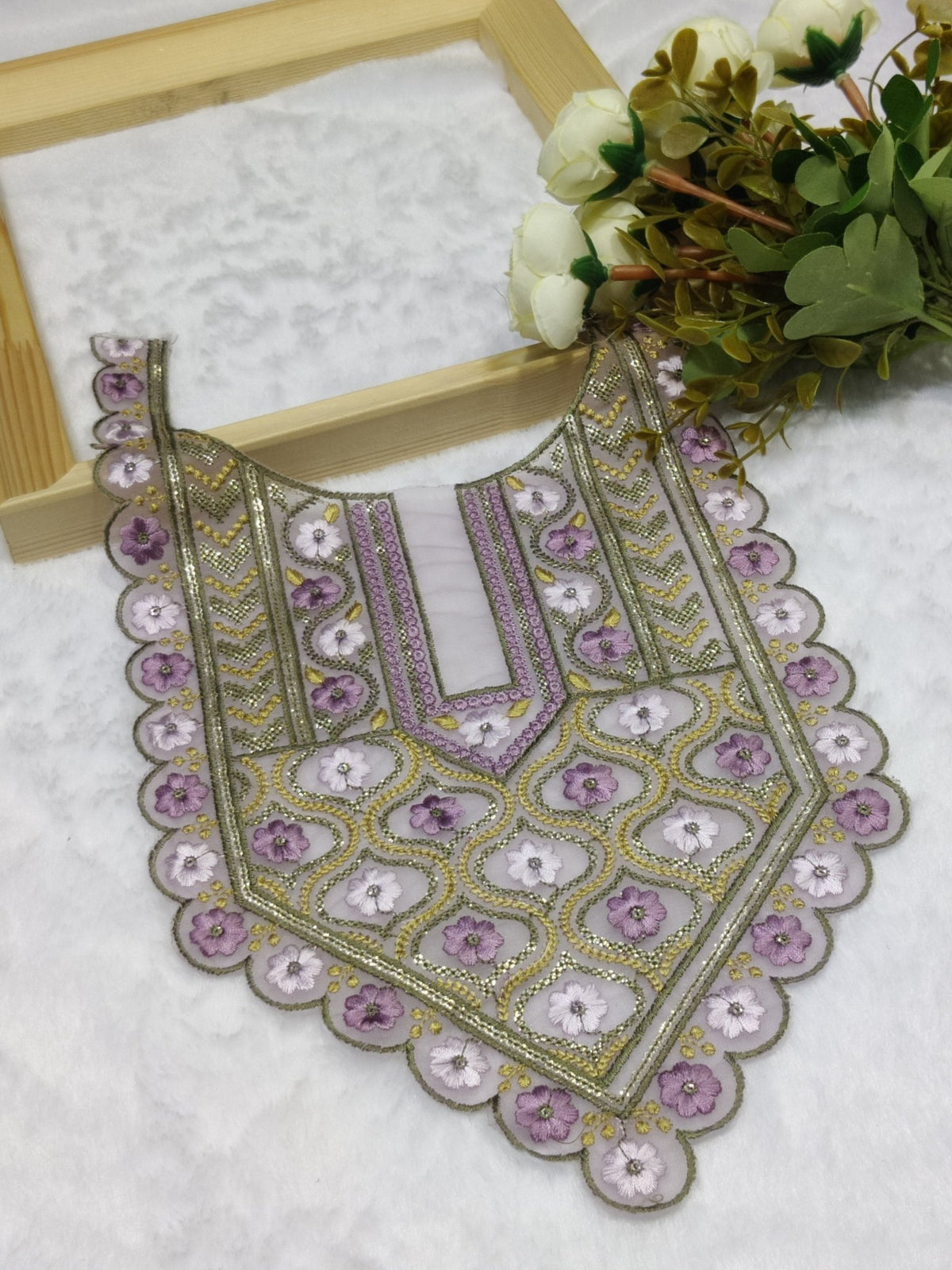 Embroidered Neck Patch Design NE992 - Artiza Lace