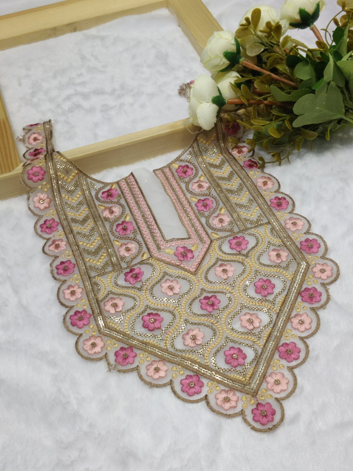 Embroidered Neck Patch Design NE992 - Artiza Lace