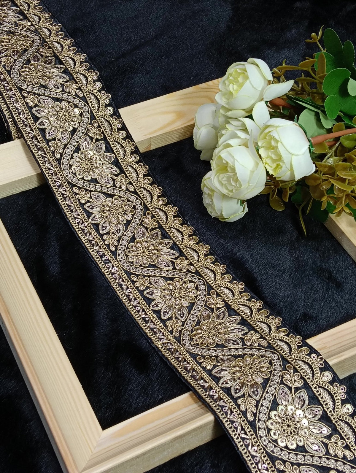 Coding Embroidered Zari Border 16 – 8 Colours | Artiza Lace