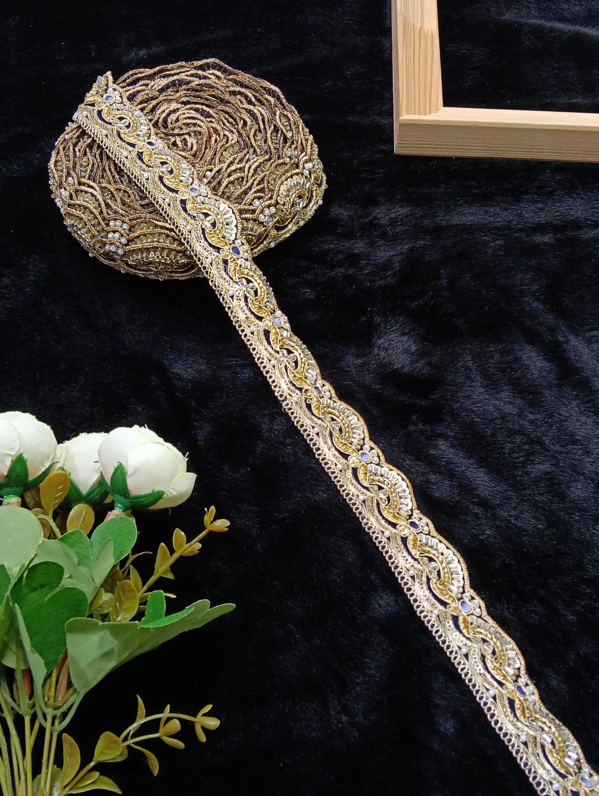 HA7402 - Artiza Lace