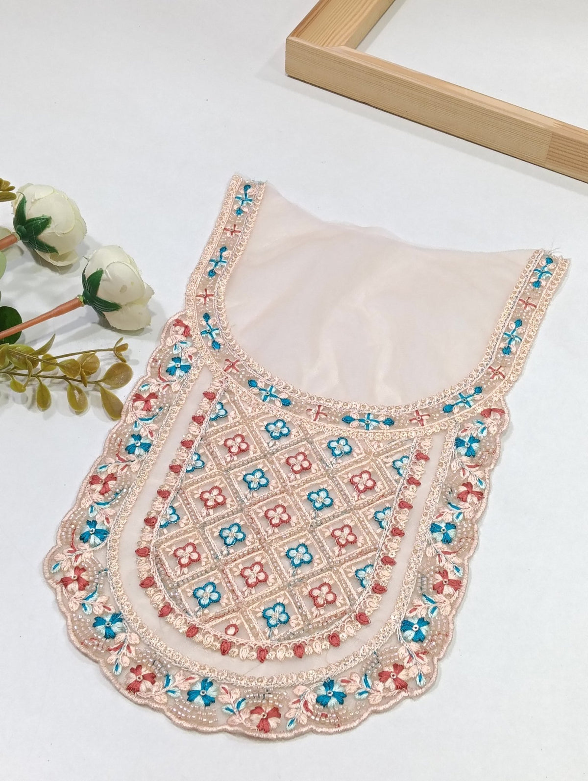 Handwork Neck Patch NE1085-PRO124370 - Artiza Lace