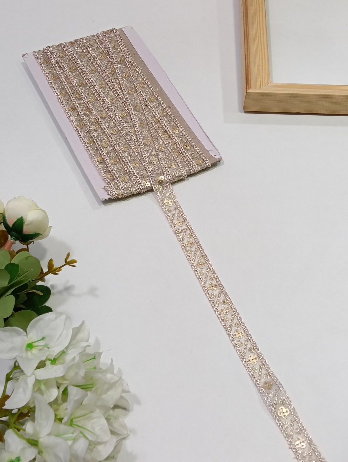 JA12444 Jari Border - Artiza Lace
