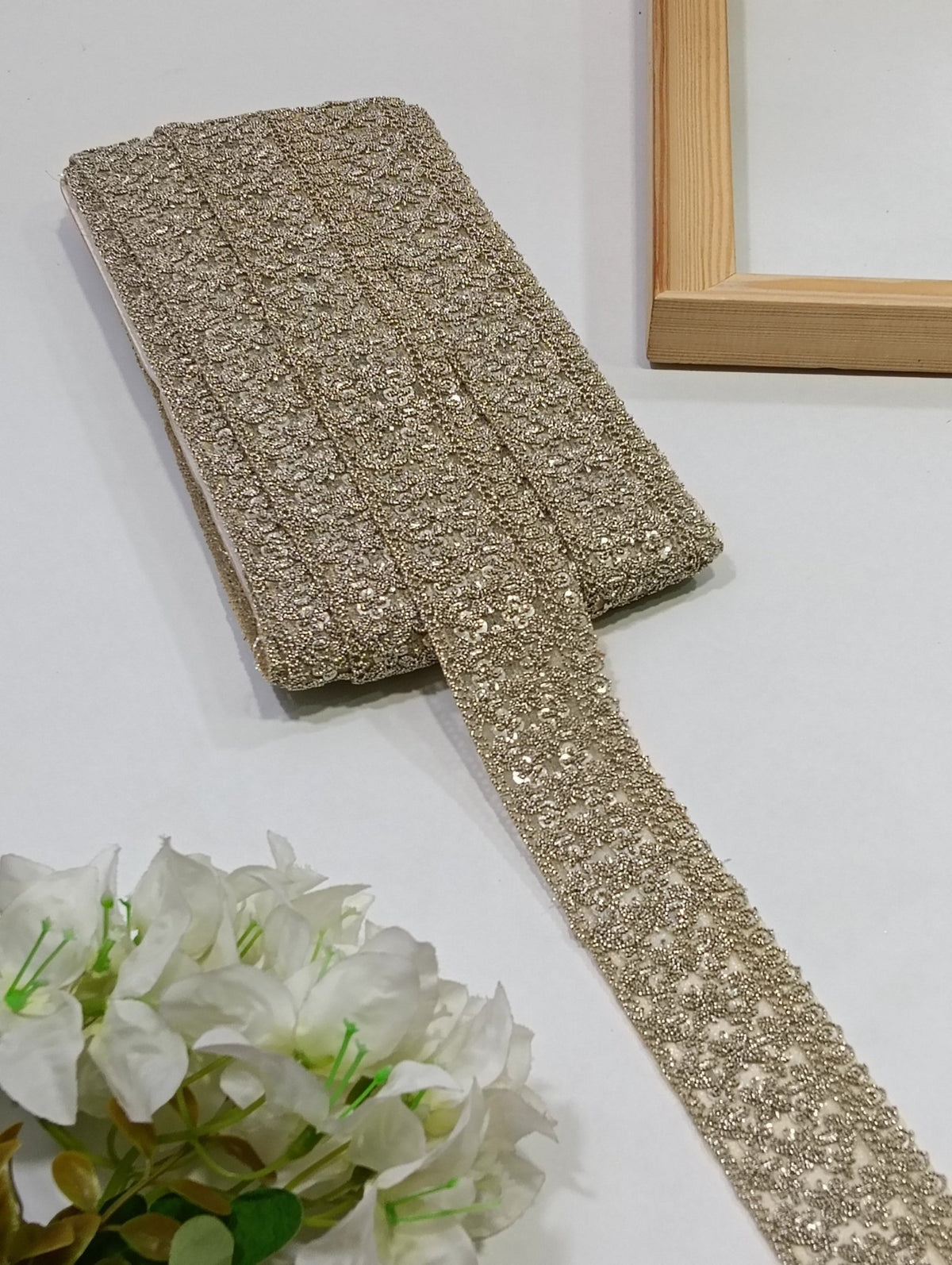 JA14636 Jari Border - Artiza Lace