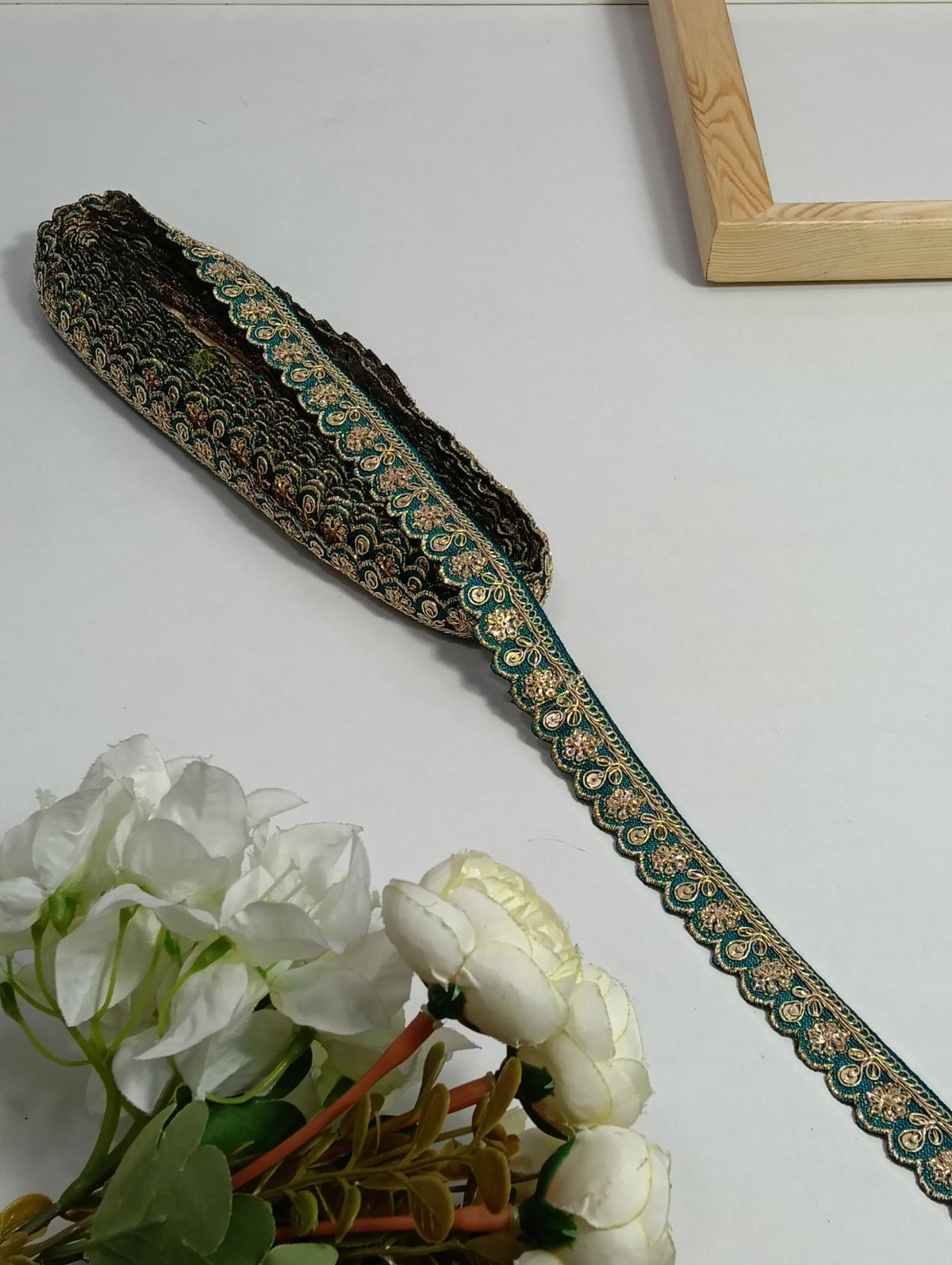 Jari Border JA12331 - Artiza Lace