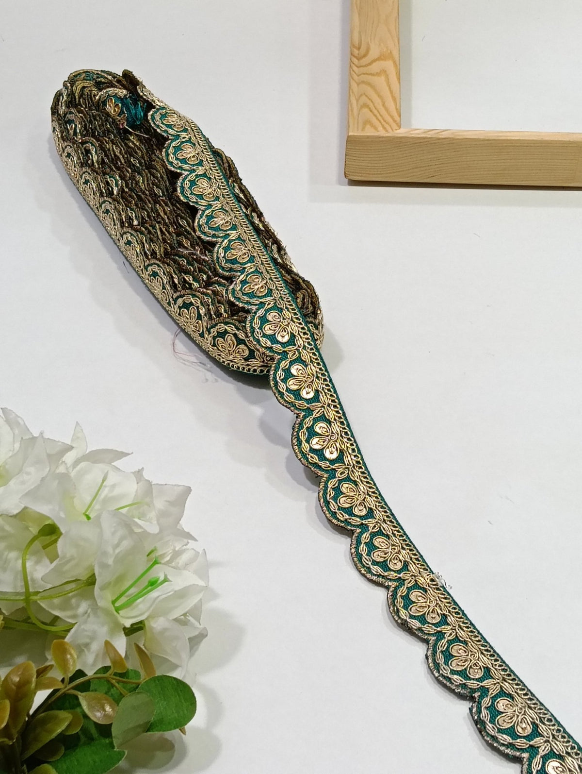Jari Border JA12474 - Artiza Lace