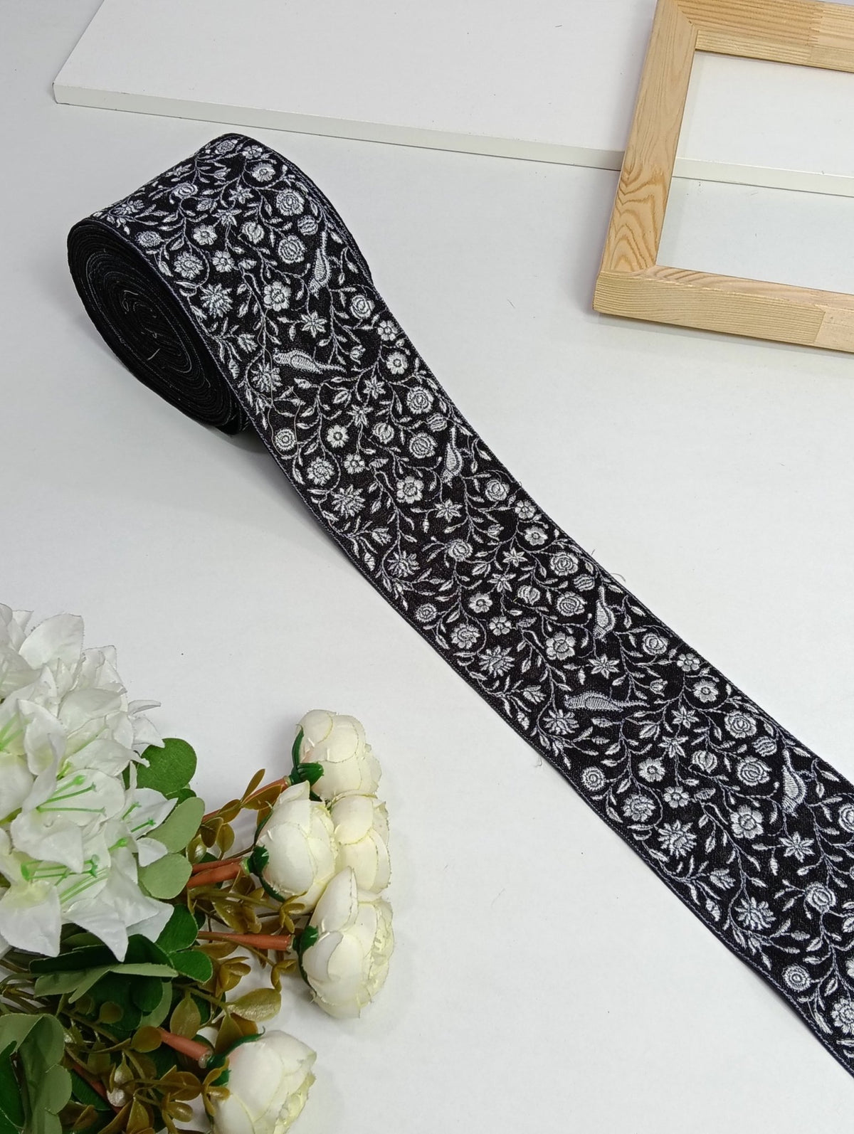 Jari Border JA14518 - Artiza Lace