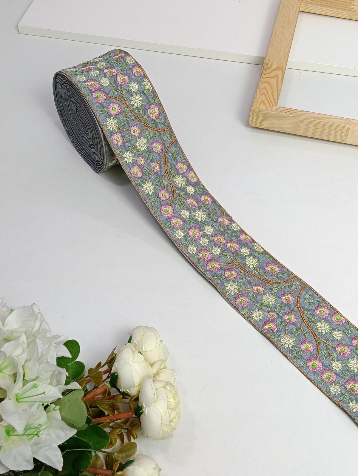 Jari Border JA14761 - Artiza Lace