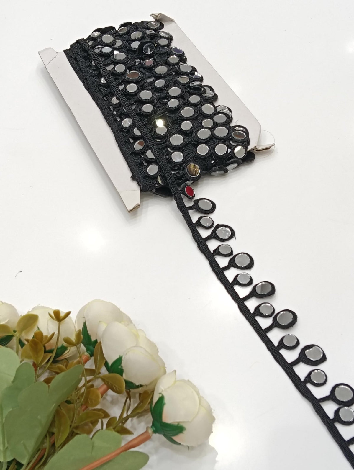 MI147 Mirror Border - Artiza Lace