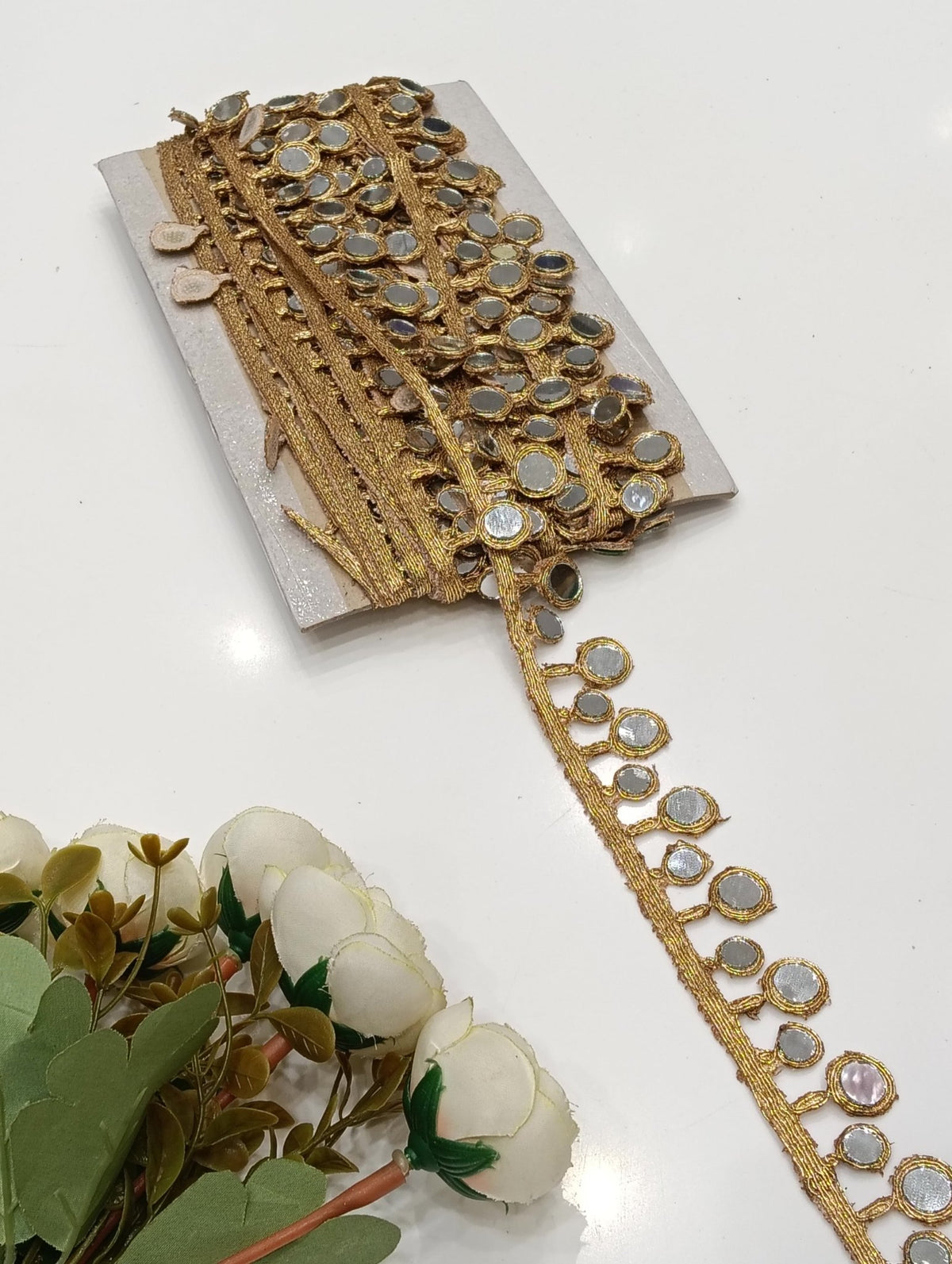 MI147 Mirror Border - Artiza Lace