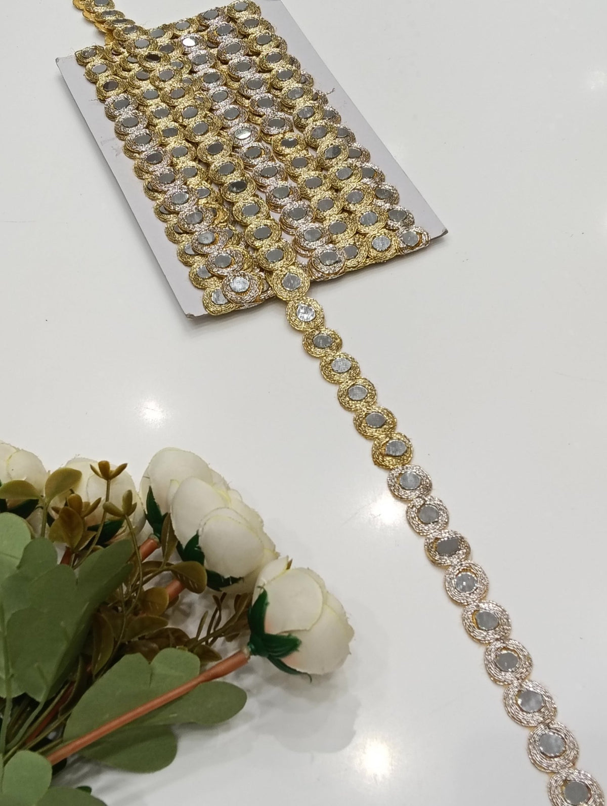 MI335 Mirror Border - Artiza Lace