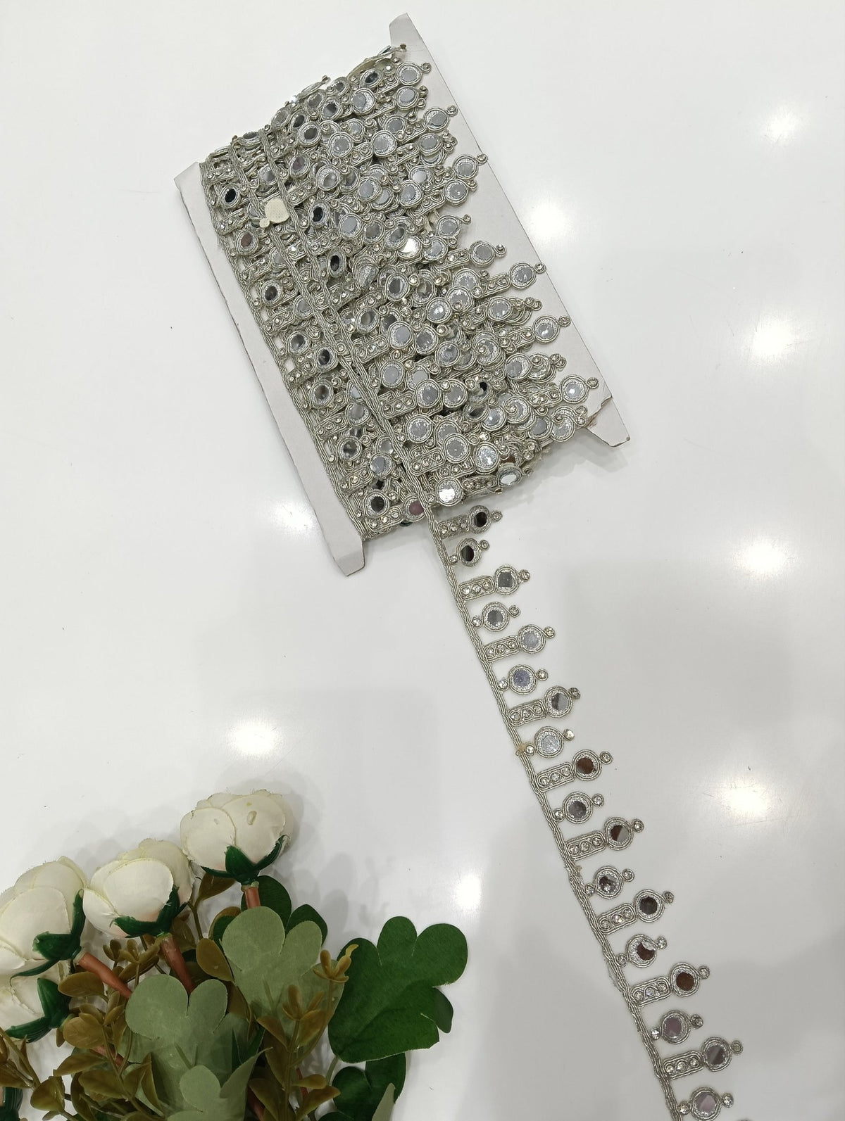 MI374 Mirror Border - Artiza Lace