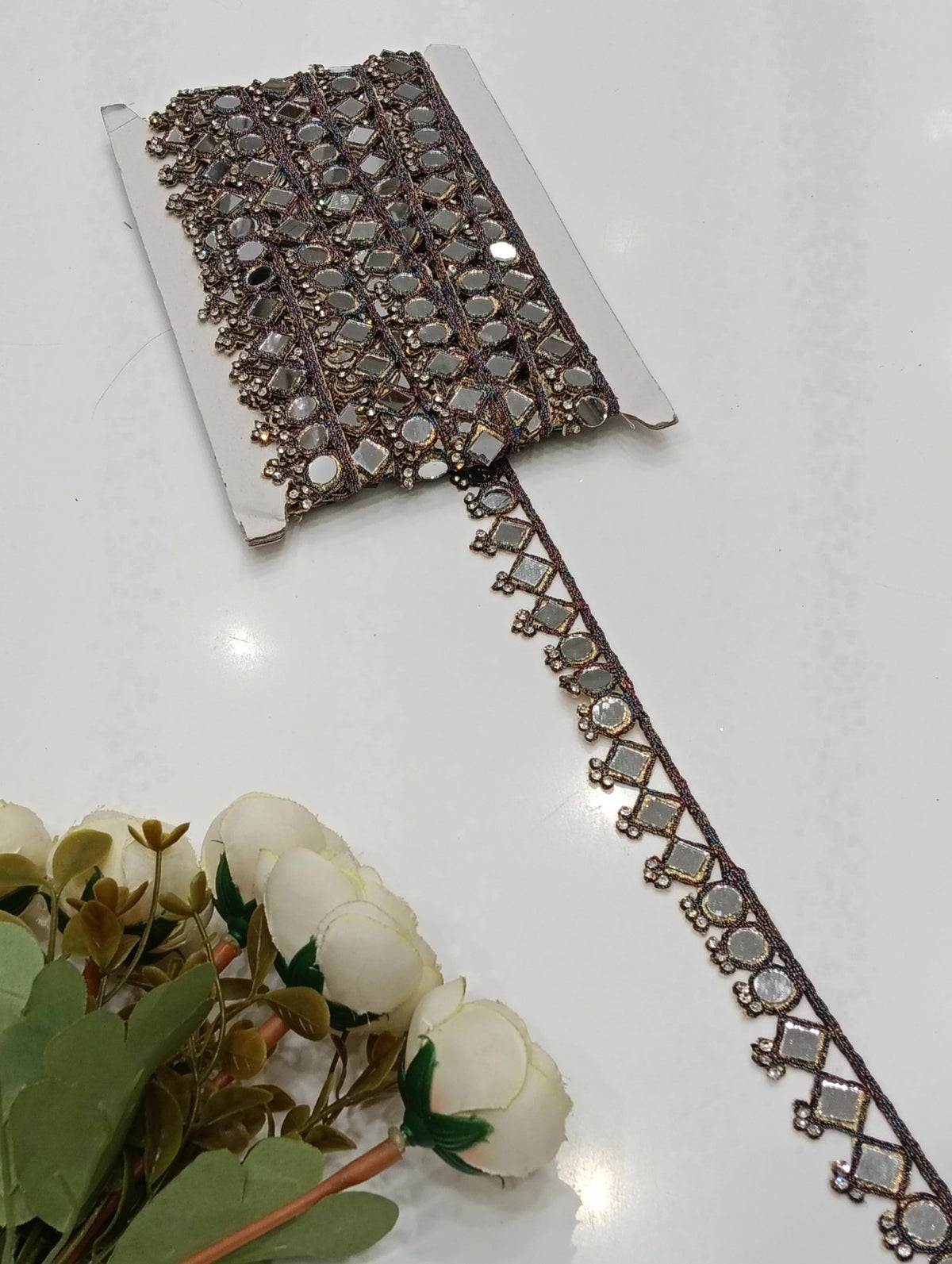 MI435 Mirror Border - Artiza Lace