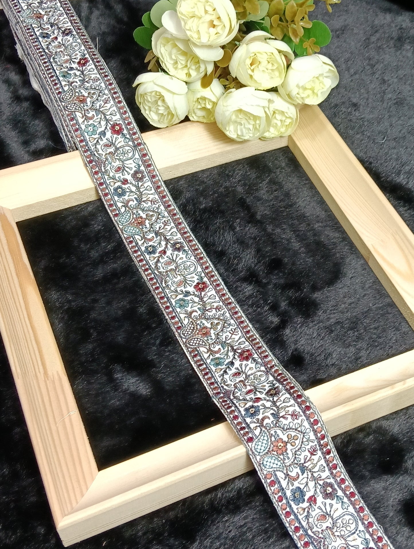 Embroidery Lace Jari Border JA13954