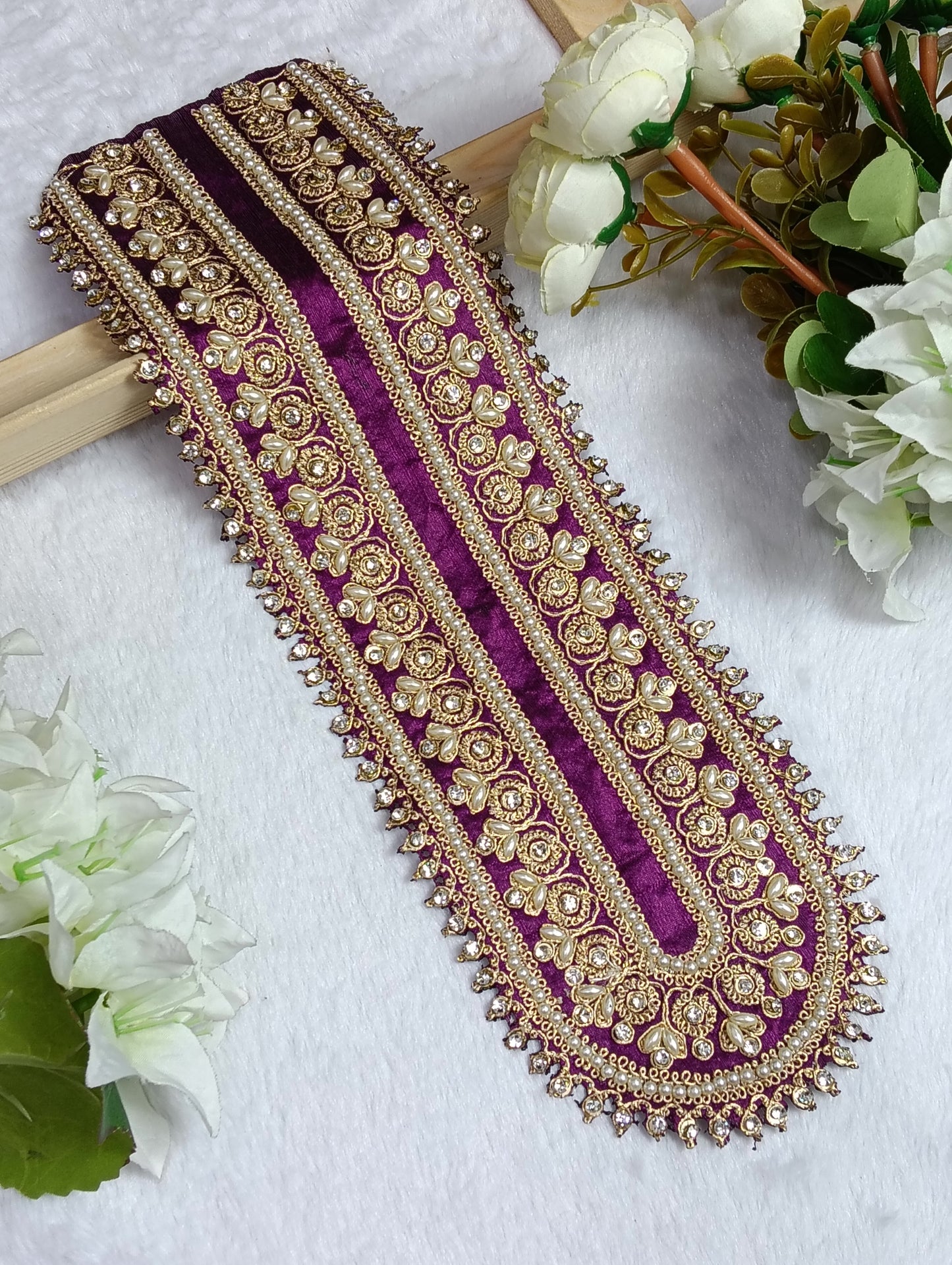 Embroidered Neck Patch Design NE1351