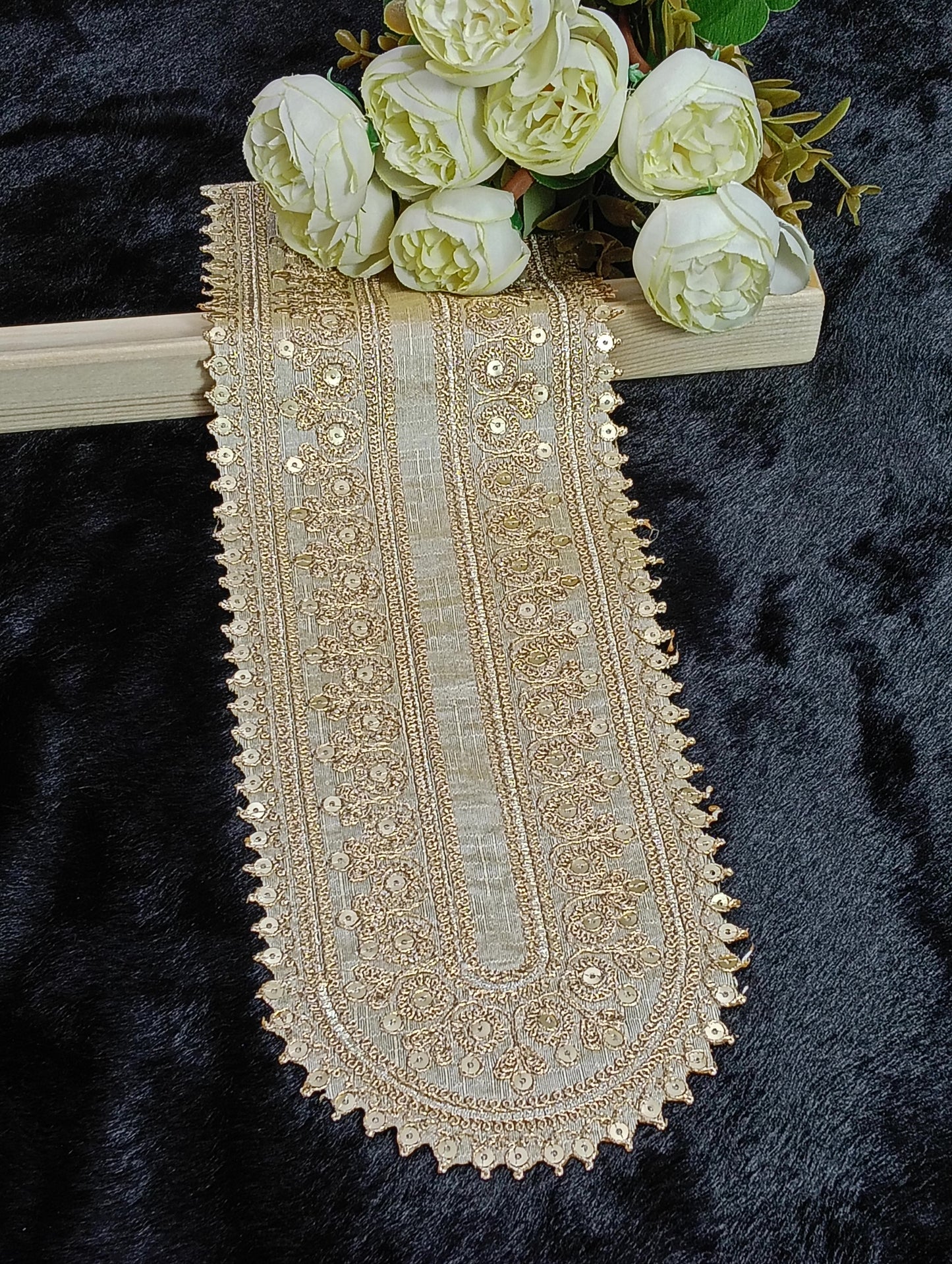 Embroidered Neck Patch Design NE334